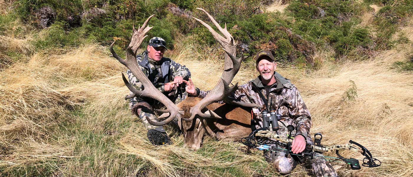 guided new zealand red stag hunting tours